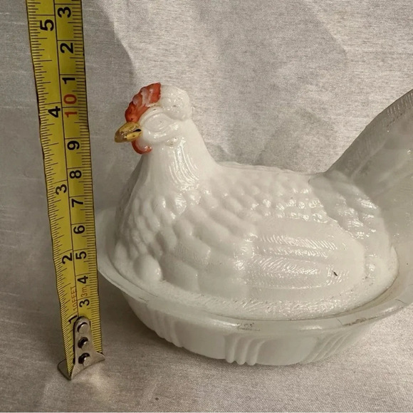 Vintage Fenton White Milk Glass Hen Rooster On Nest Candy Dish 5.5" Beautiful - Picture 7 of 7